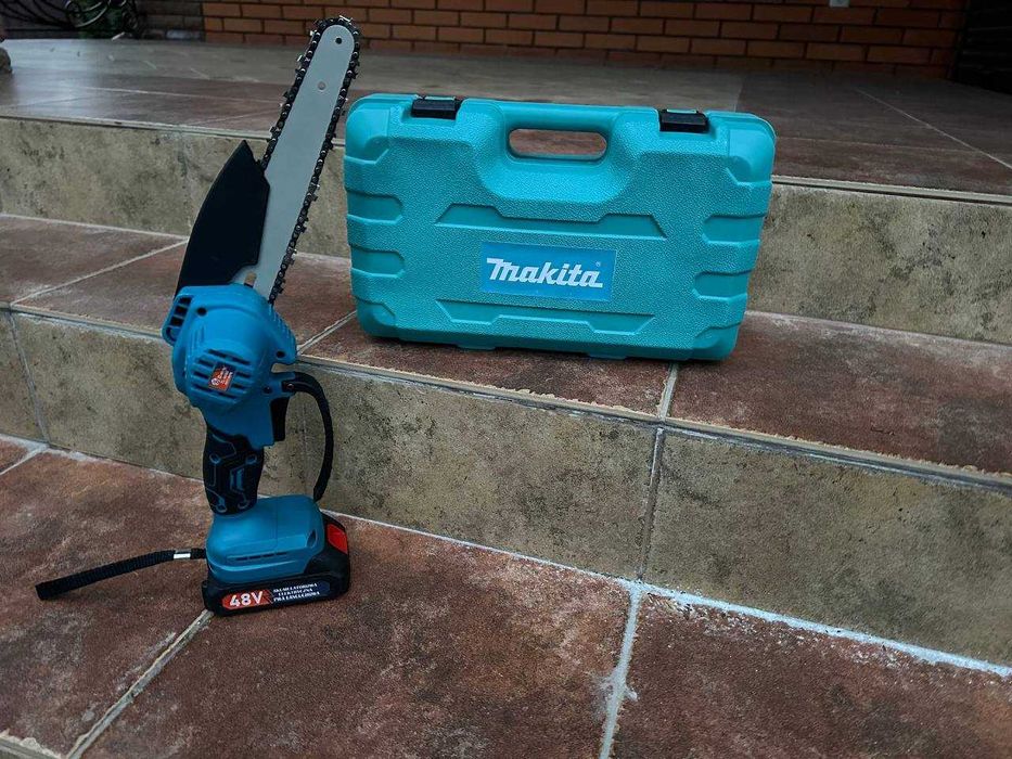 Мини пила аккумуляторная цепная 20см Makita +2️⃣акб‼️ Пилка Макита 8"