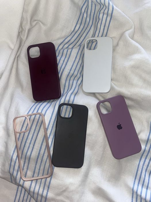 Продам чохли на айфон 13