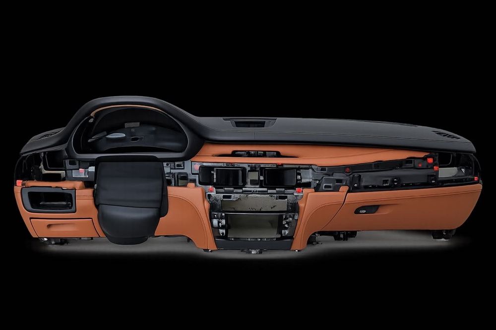 Шукаю торпедо BMW F15/F85 рижого кольору під HUD