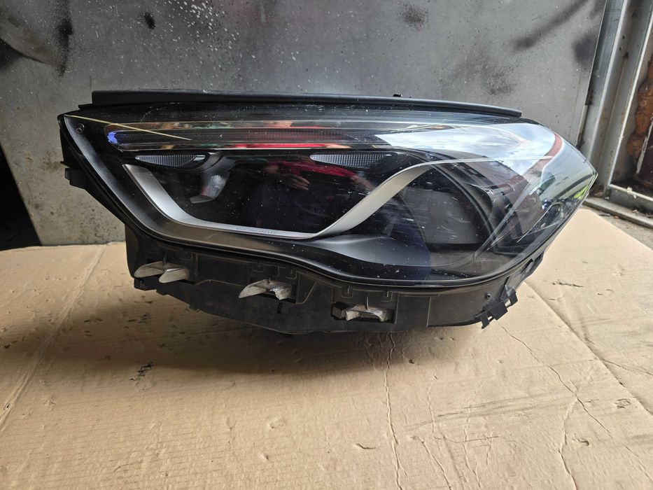 lampa przód Mercedes GLA A247 Full led Multibeam