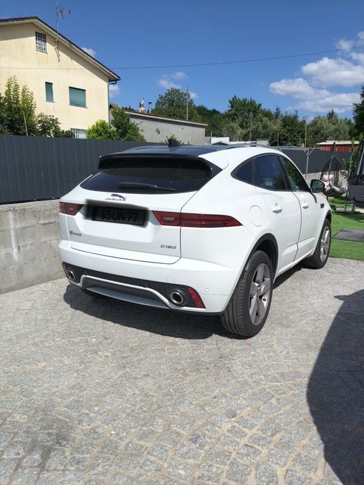 Jaguar E-Pace — fotografia 2