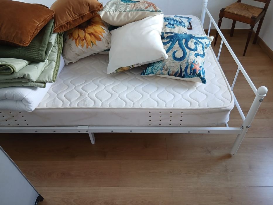 Cama estrutura de aço inoxidado