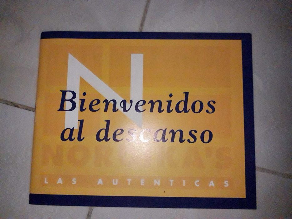 Sapatos Charles tamanho 35