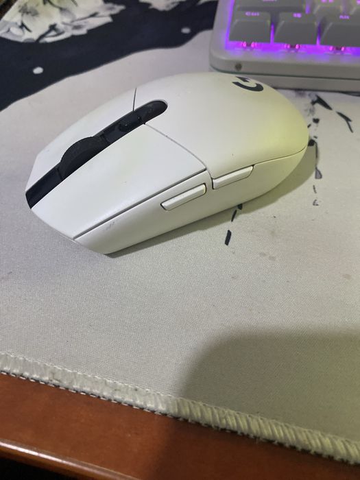 Мышка G305 б/у.