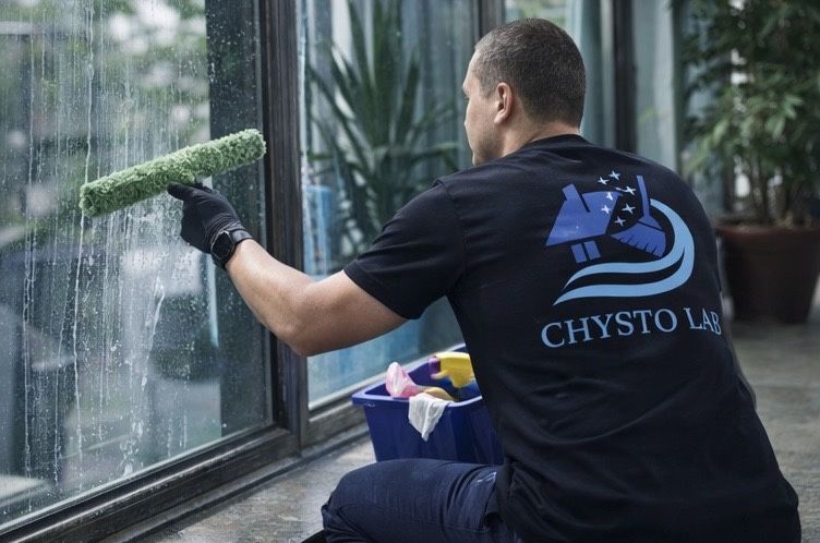 Прибирання | Уборка | Клінінг | Миття вікон | Хімчистка меблів