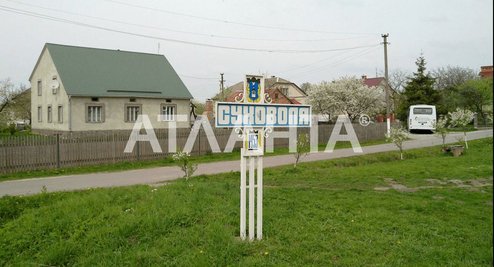 Продаж двох суміжних земельних ділянок у с. Суховоля