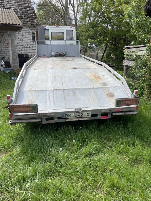 Лавєта евакуатор продам крепка надійна