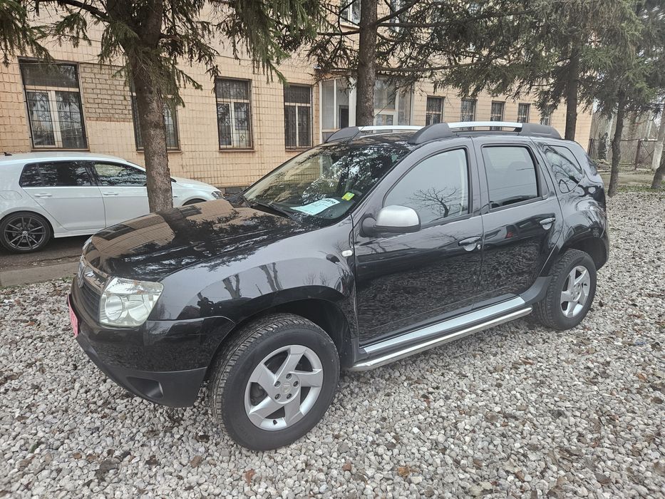 Продам Dacia Duster Laureat
