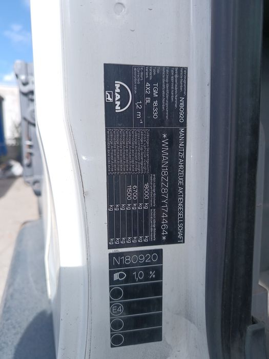 Man TGM 18.330  3 stronny kiper Meller