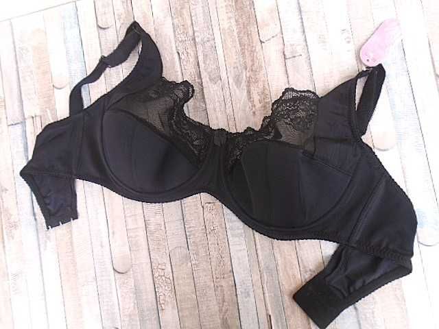 Beishifen /  wygodny miękki biustonosz 95G  czarny  z koronką