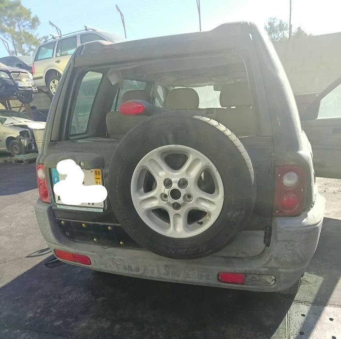 Land Rover de 1999, disponível para peças