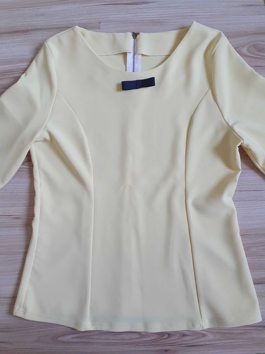 Elegancka bluzka  roz. 38