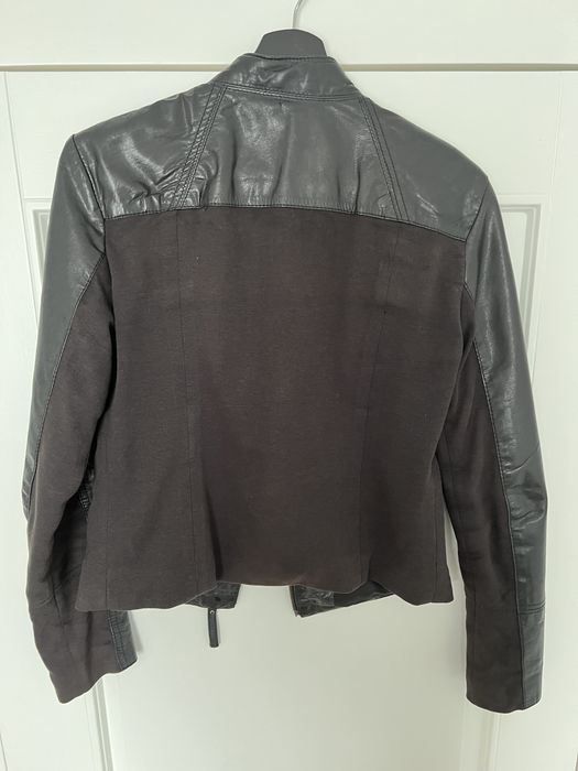 Kurtka czarna skórzana  Stradivarius r. M