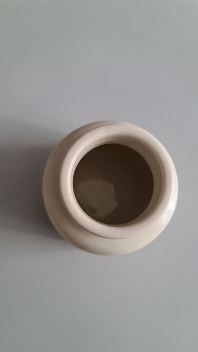 Ceramiczny pojemnik