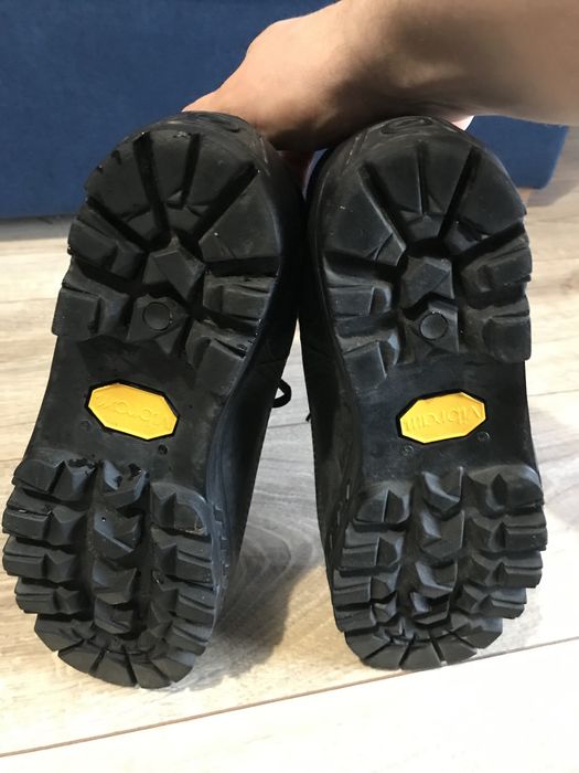 Damskie wysokogórskie buty Scarpa rozm. 38