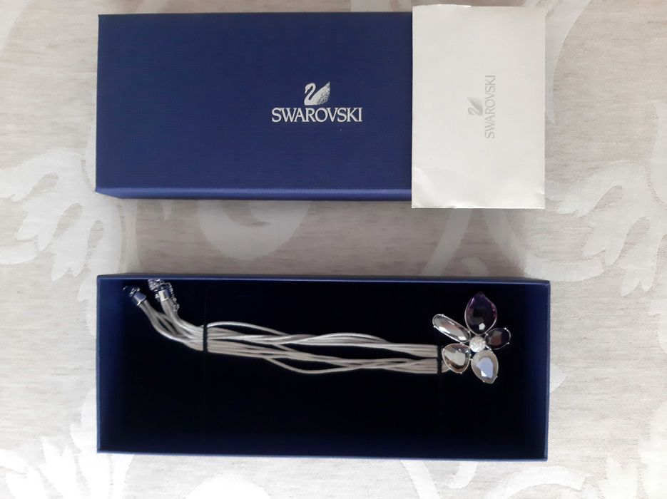 Colar Swarovski Novo