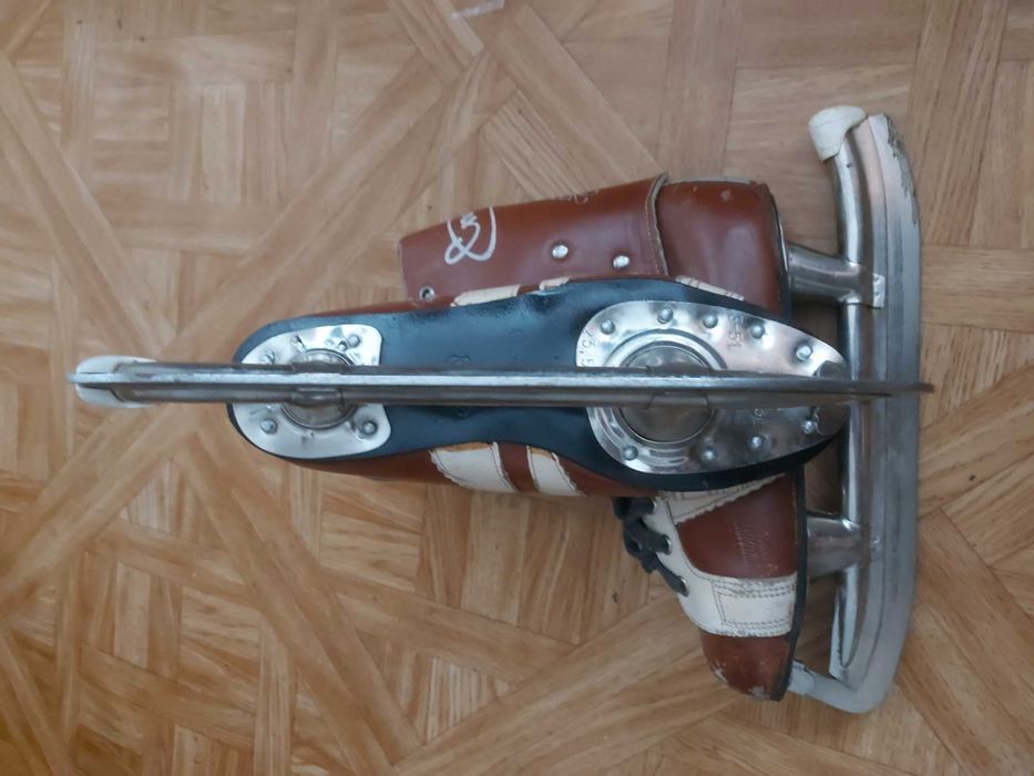 Коньки детские "канады", фигурные и др.