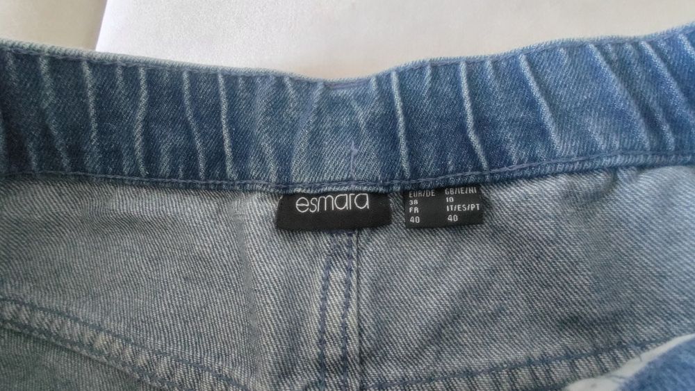 Spodenki jeansowe, M