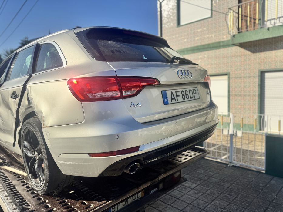 AUDI A4 2.0TDi B9 190cv - SLINE (Acidentada)