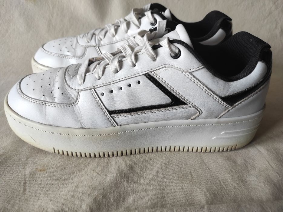 Sneakersy białe Graceland nr 41