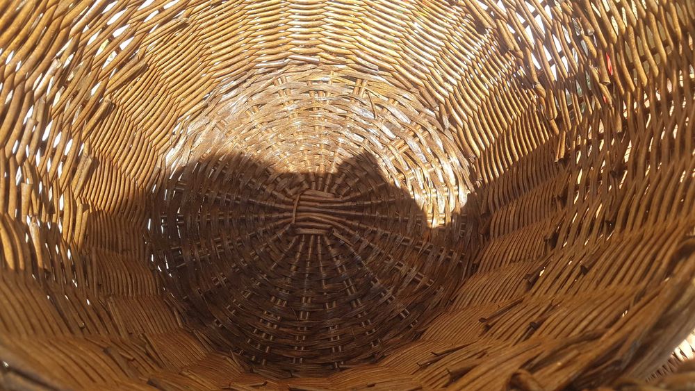 2 cestos antigos grandes