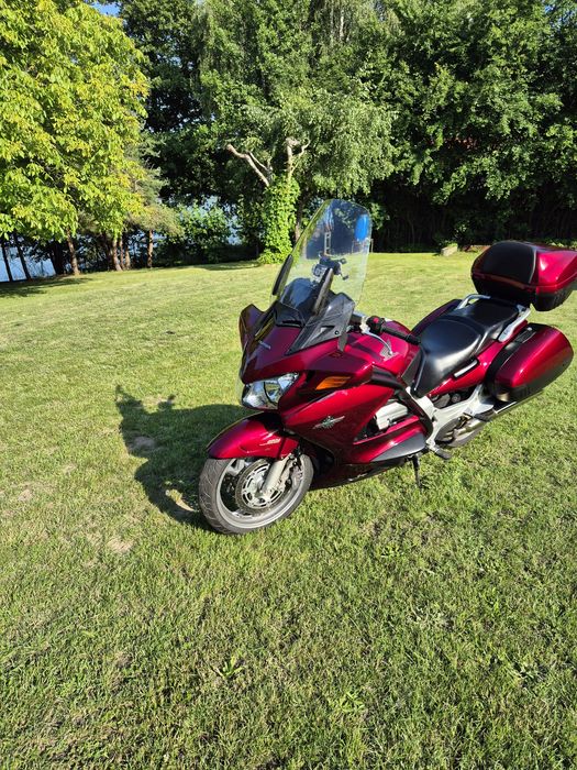 HONDA ST1300  Pan-European