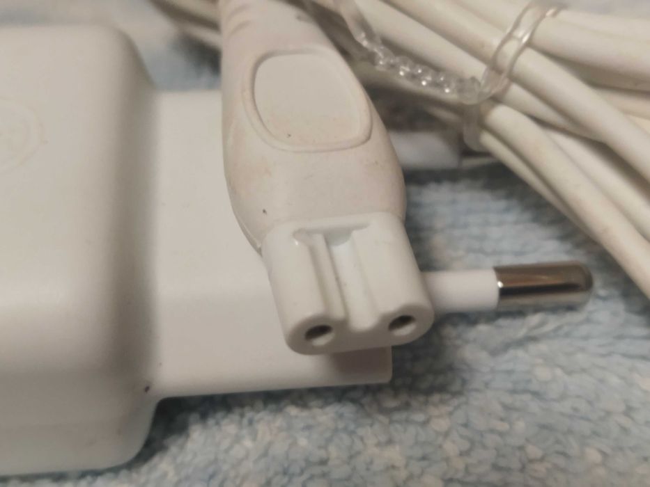 Зарядное устройство бритвы,триммера Philips 6-15V 400-500mAh.