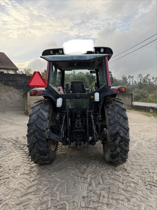Valtra N92 com carregador MX