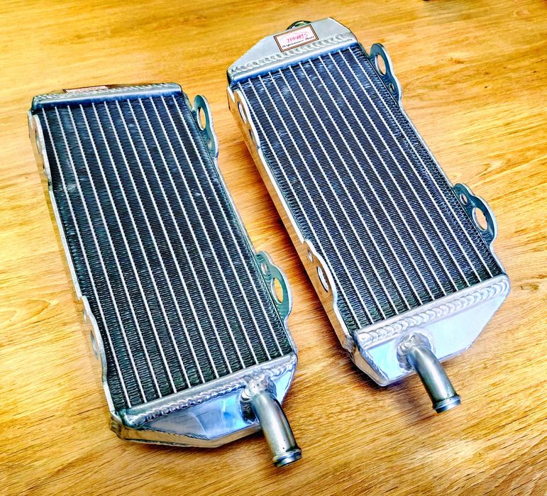 Radiadores Gas Gás 200 e 250 e 300, EC-XC-DE-MC 01-06