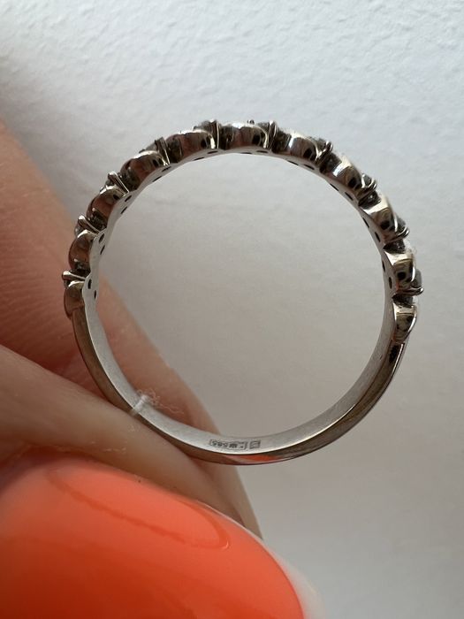 Золотое кольцо с бриллиантами р.16 /0,28ct белое золото 585 пробп