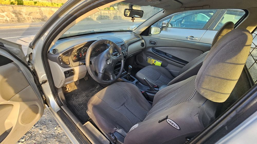 Nissan Almera 2.2D