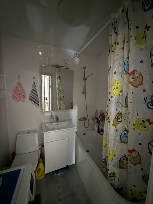 Однокімнатна квартира в цегляному будинку!