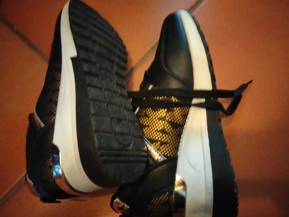 Tenis senhora MK