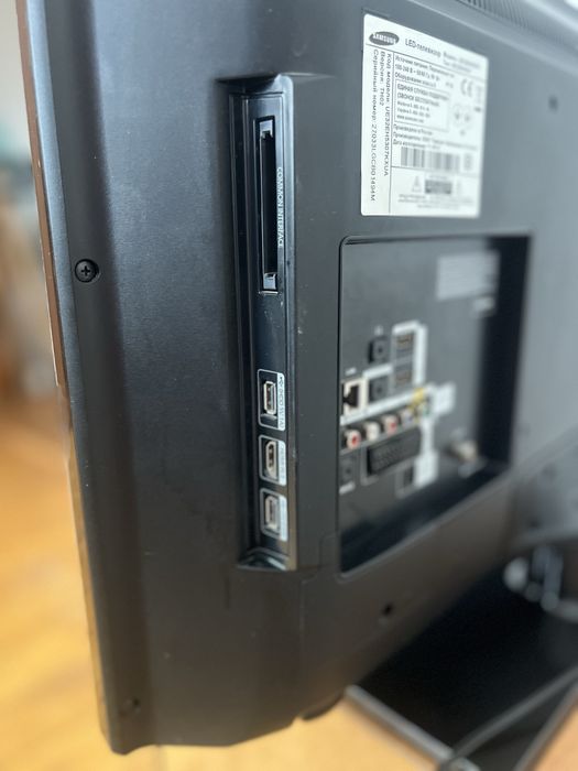 LED телевізор Samsung модель UE32EH5307K