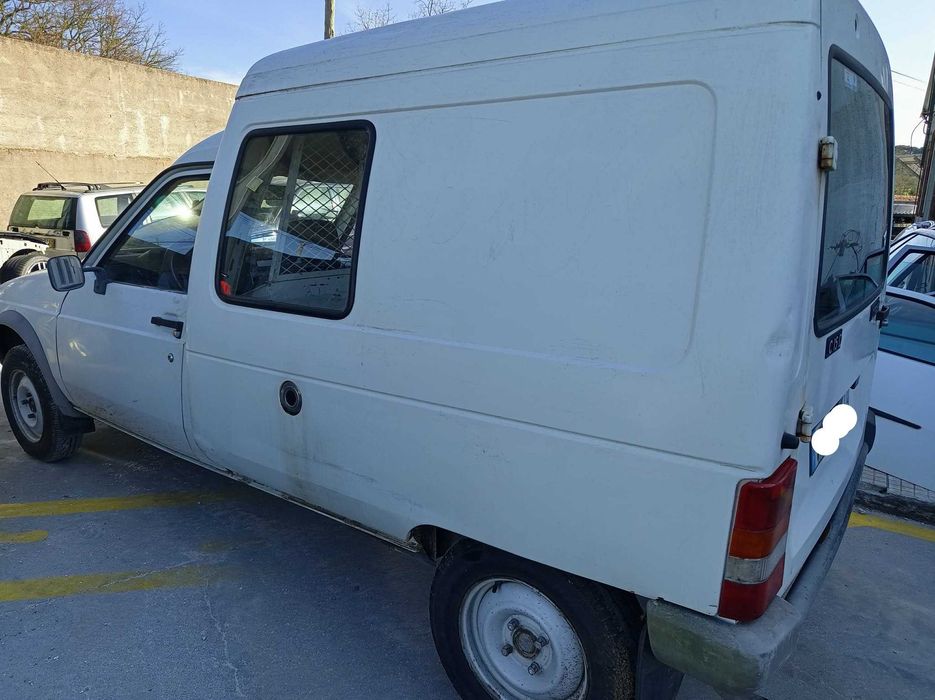 Para peças Citroen C15 1.8D ano 1992