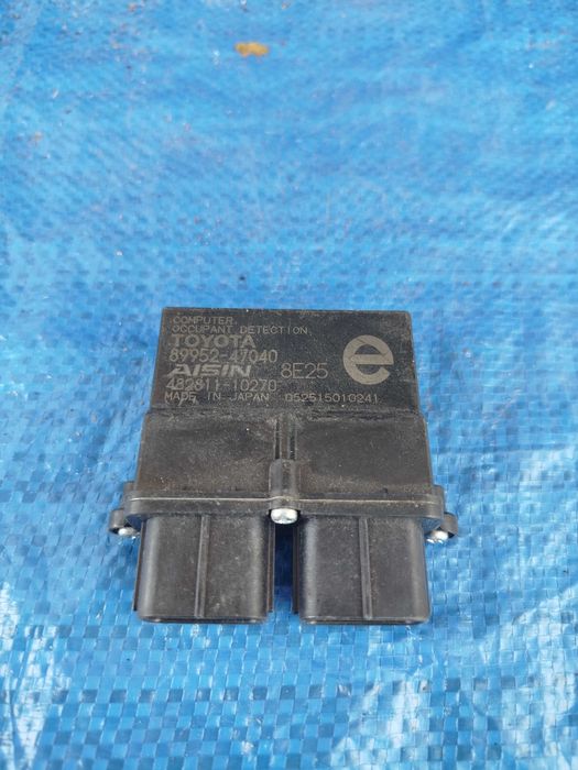Блок управління	89952-47040 Toyota Prius Lexus