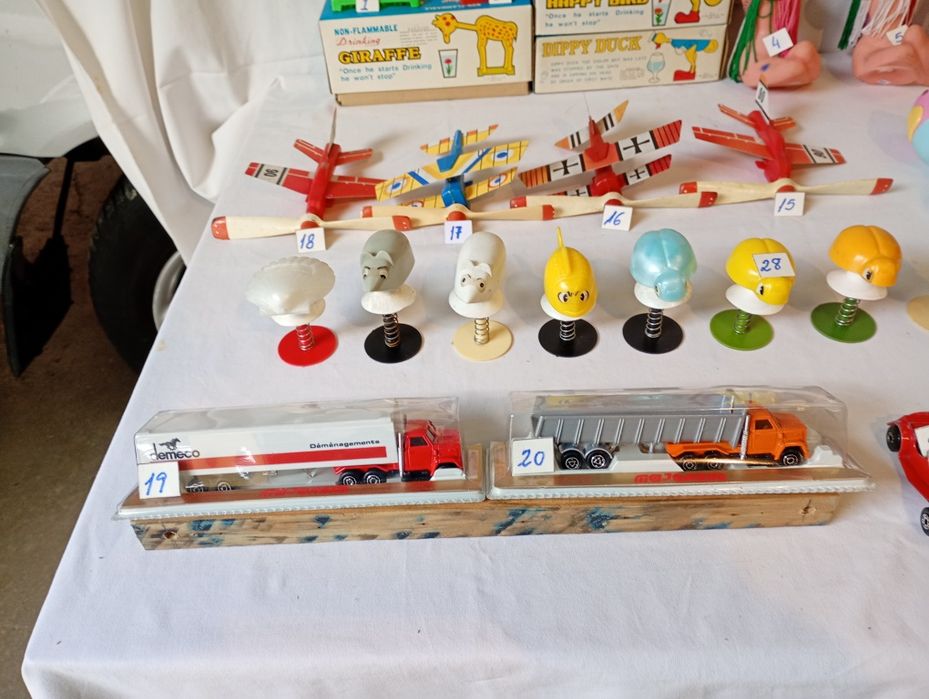 Brinquedos vintage anos 80 estranjeiros