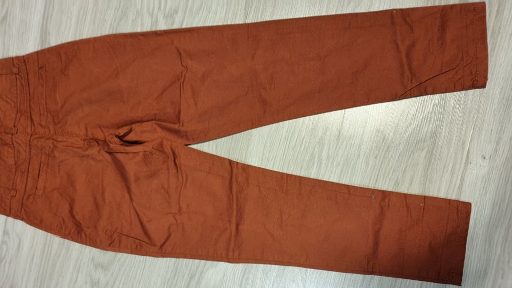 Nowe spodnie rozm 128