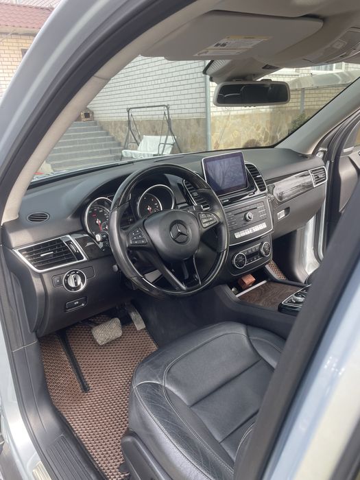 Продам Mercedes GLE 300d