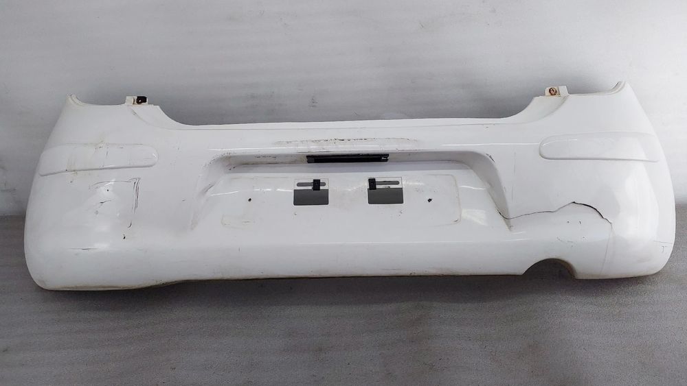 Pára-choques trás NISSAN Micra IV (K13)