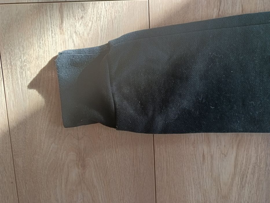 Spodnie czarne dresowe 36 nowe