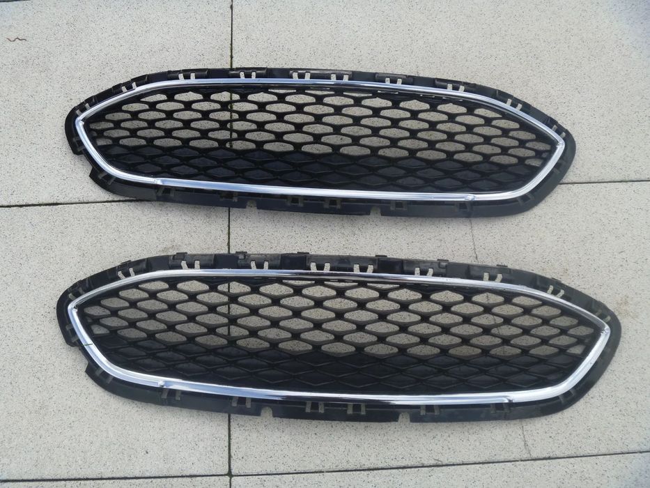 FORD FIESTA MK8 ATRAPA ZDERZAKA H1BB-8B271-A1 ŁADNA ORYGINAŁ