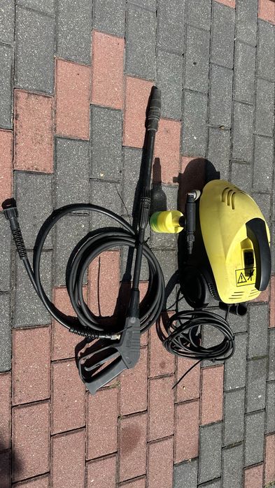 Myjka ciśnieniowa z pianownicą nie Karcher