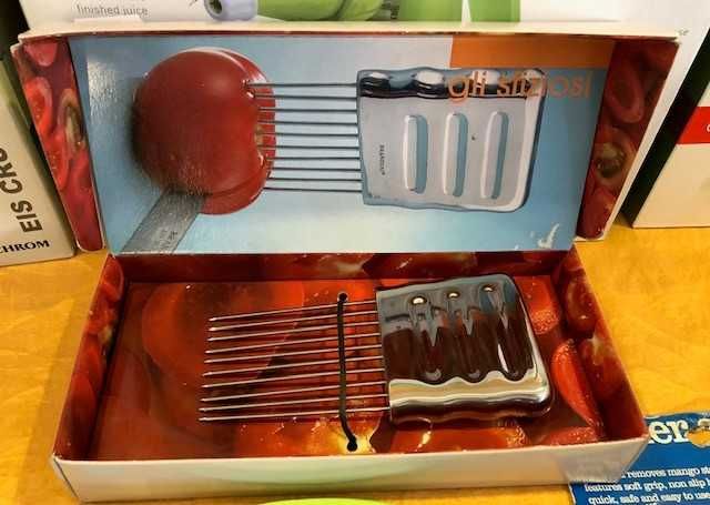 conjunto de utensílios de cozinha, artigo de excelente qualidade - novo -  c/ 50% de desconto