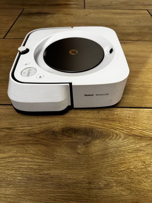 iRobot brava jet m 6