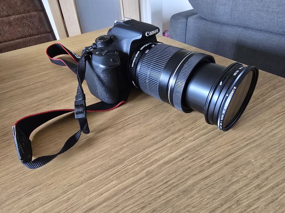 Canon 1200d objectiva 18/135