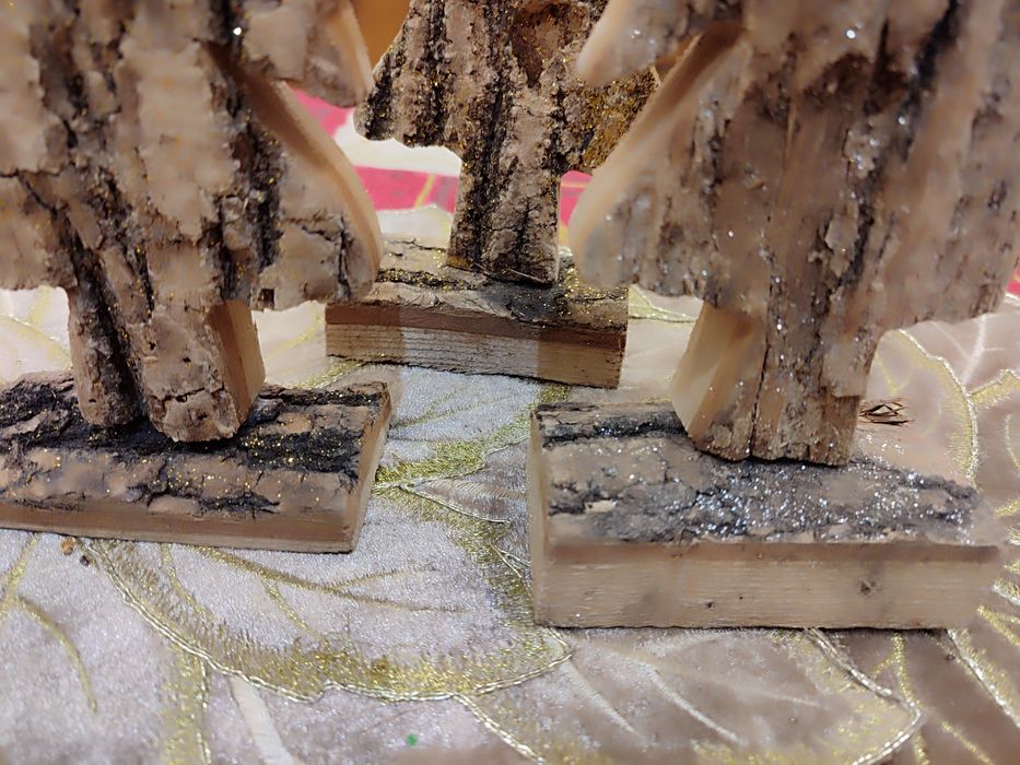 Piękne orginalne drewniane choinki