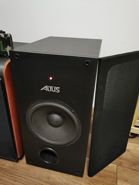 Amplituner rx-v450 yamaha , kolumny altus 75 , subwoofer altus 100A