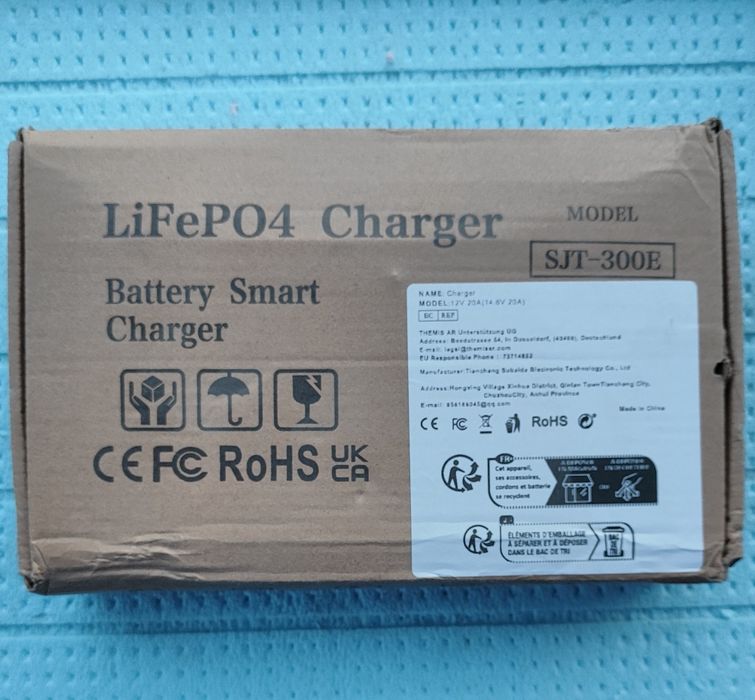 Зарядний пристрій LiFePo4 на 20 А