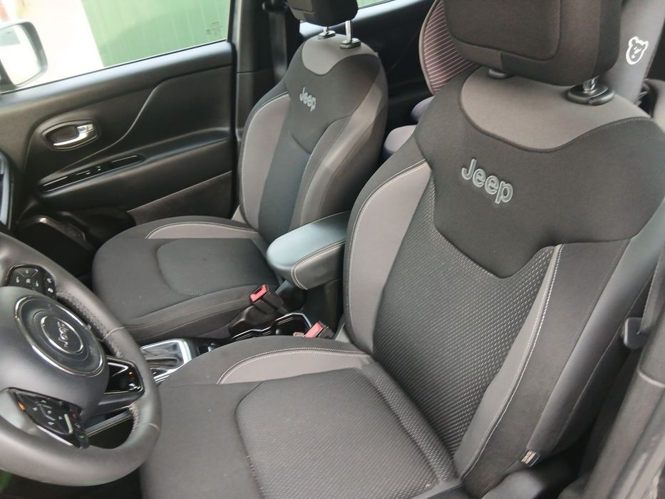 Jeep renegate  PHEV 4xe eletrico/gasolina